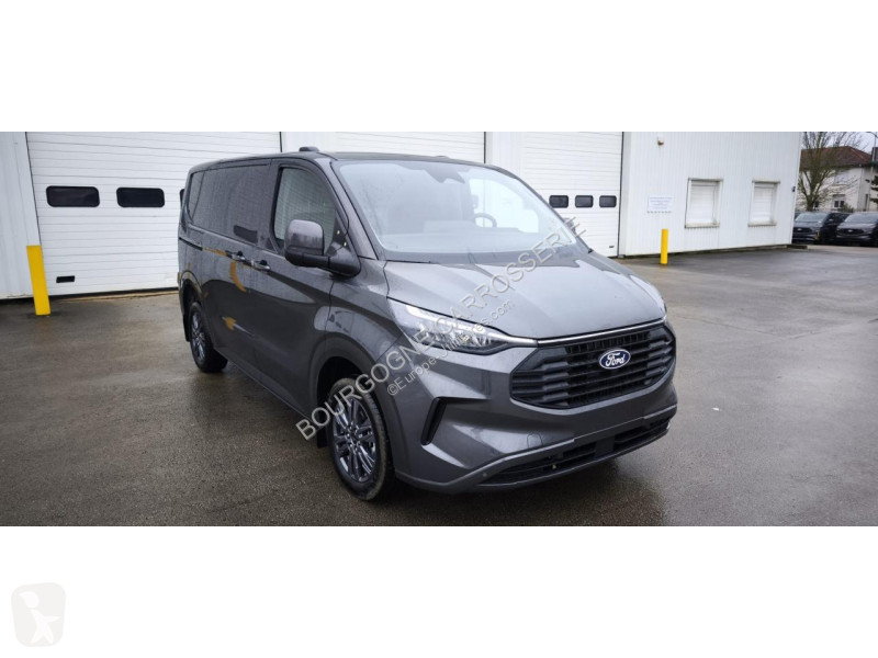 Véhicule utilitaire Ford TRANSIT CUSTOM 2.0...