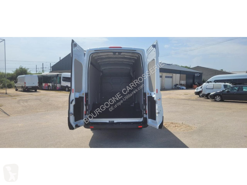 Véhicule utilitaire Ford TRANSIT 350 L4H3 2.0...