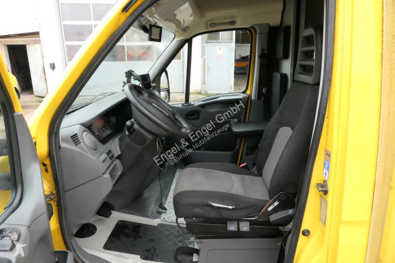 Veículo utilitário Iveco Daily 35 S11 C30C...