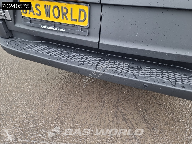 Autoutilitară Iveco 35C18 3.0L Automaat L3H2...