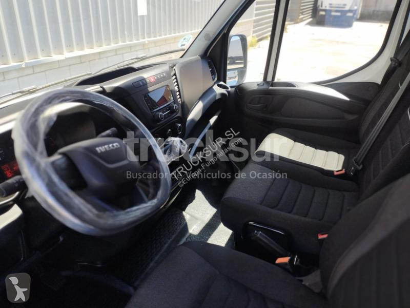 Veicolo commerciale Iveco  DAILY 35S16 F 12M3