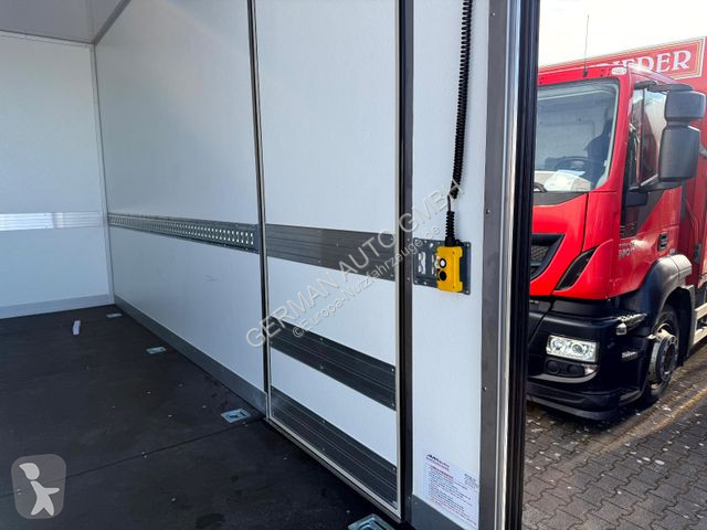 Nyttofordon Iveco 35S18A8H3.0 Hi-matic Koffer...