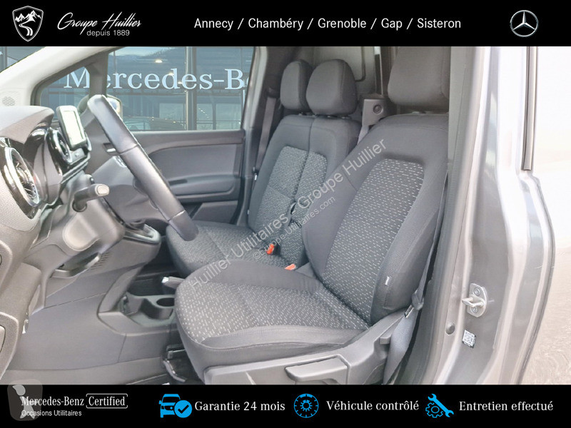 Véhicule utilitaire Mercedes 112 CDI Fourgon...