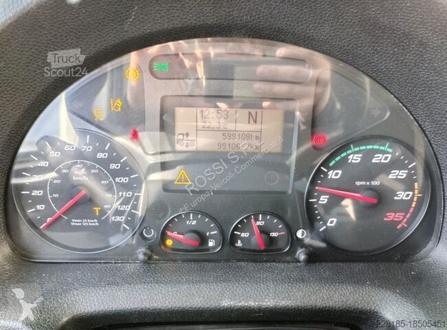 Veículo utilitário Iveco EUROCARGO - 120E22