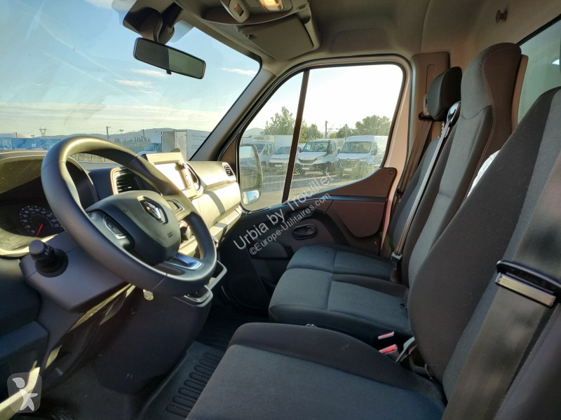 Véhicule utilitaire Renault FRIGO 12M3 165 CV...