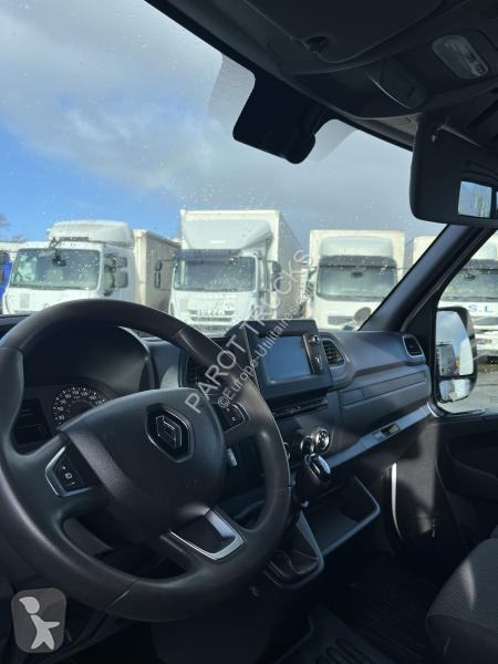 Autoutilitară Renault