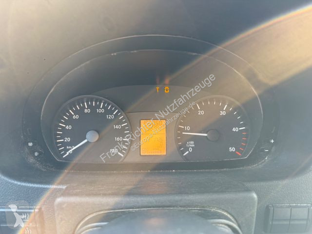Autoutilitară Mercedes...