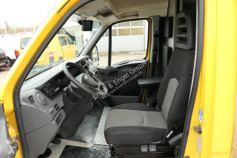 Veículo utilitário Iveco Daily 35 S11 C30C...