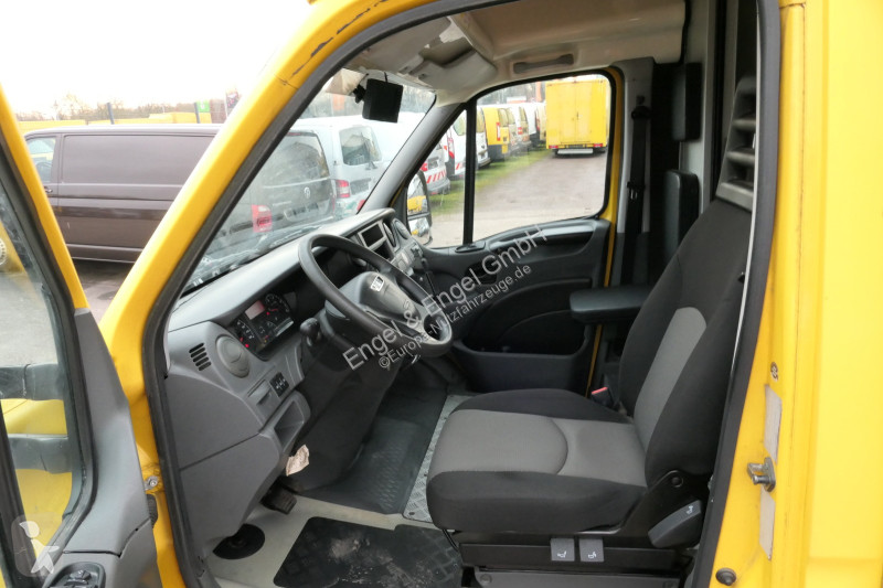 Veicolo commerciale Iveco Daily 35 S11 C30C...