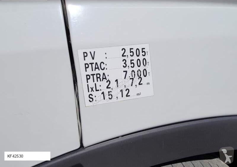 Veículo utilitário Iveco DAILY 35-140 /...