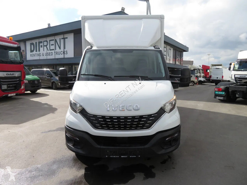 Veículo utilitário Iveco 35 S 14 A8