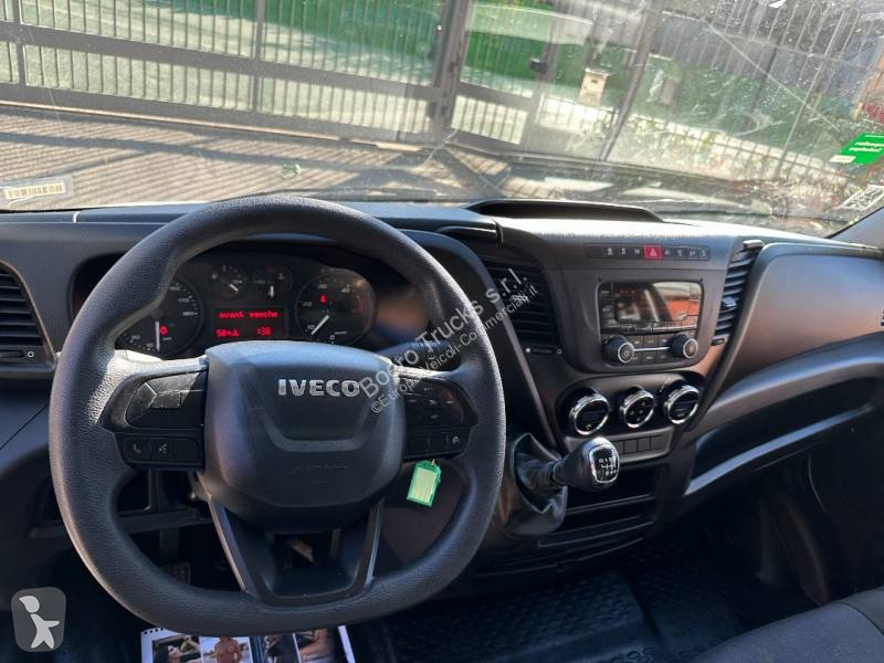 Autoutilitară Iveco