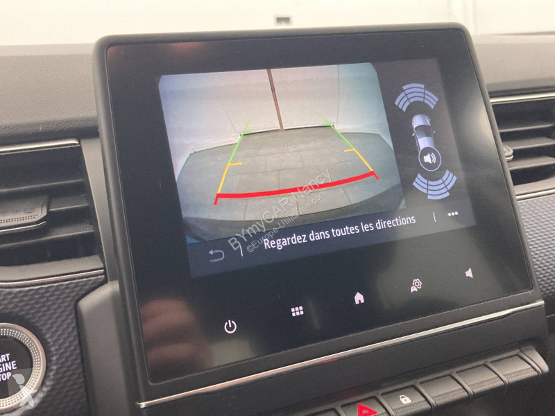 Autoutilitară Renault Arkana mild hybrid 140...