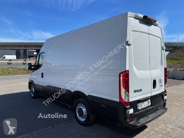 Furgoneta Iveco