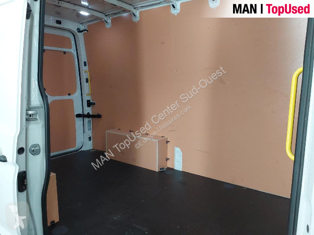 Furgoneta MAN TGE 3.140 4X2F SB