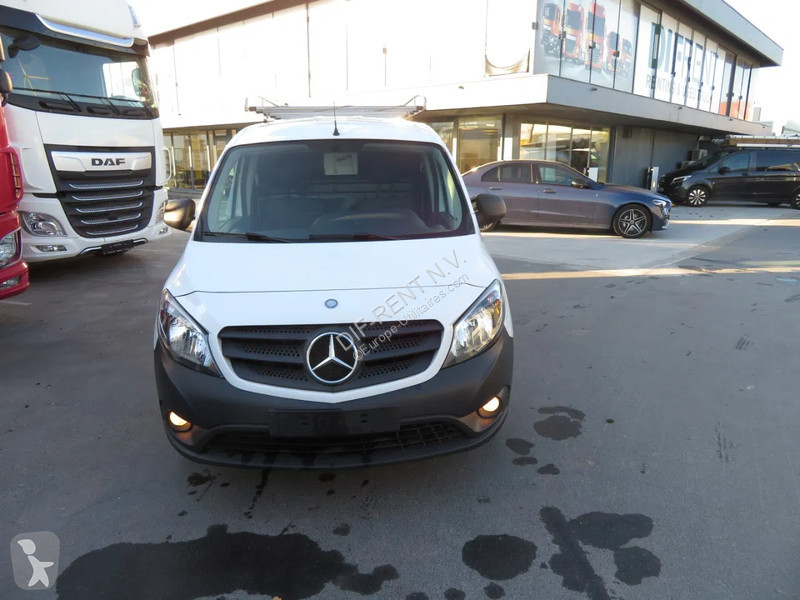 Furgoneta Mercedes 108 CDI