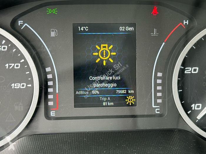 Veículo utilitário Iveco  35C14