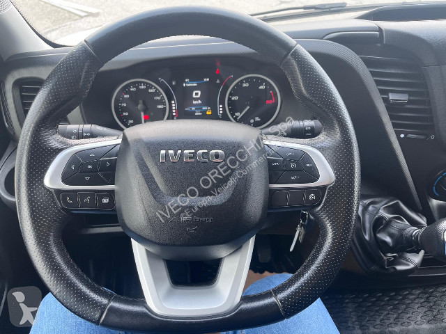 Veicolo commerciale Iveco DAILY 35S14 - 3520L