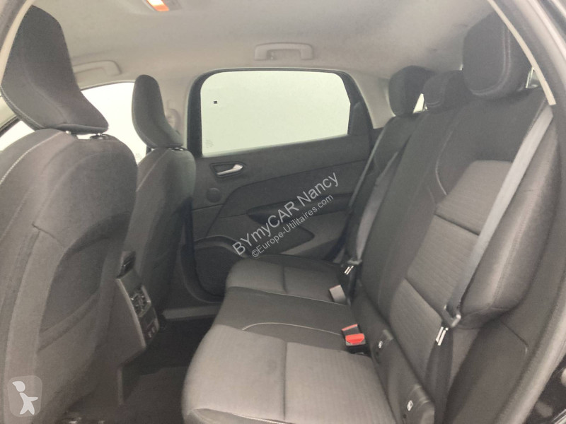 Autoutilitară Renault Arkana mild hybrid 140...