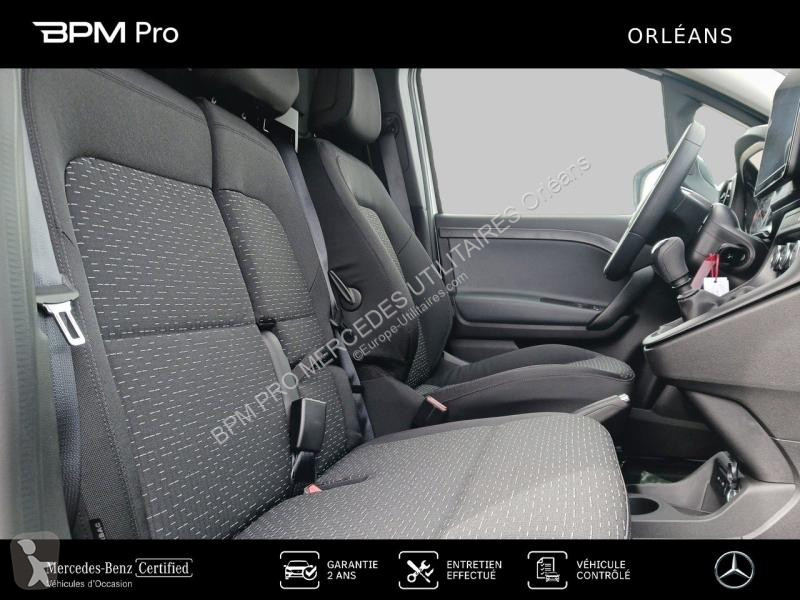 Autoutilitară Mercedes 112 CDI Long Pro