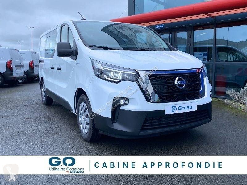 Véhicule utilitaire Nissan