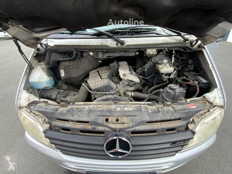 Véhicule utilitaire Mercedes 414
