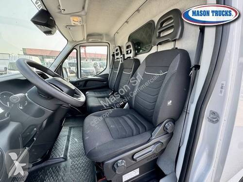 Furgoneta Iveco