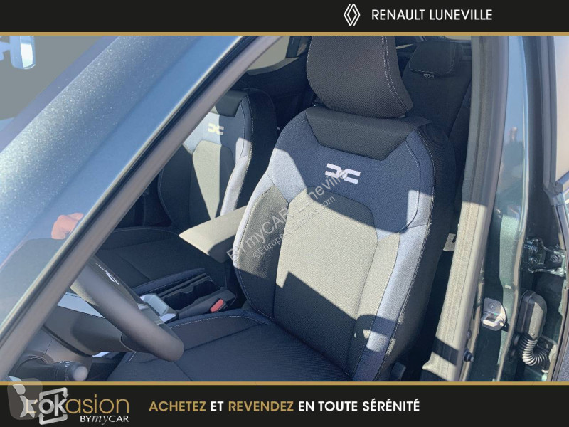 Veicolo commerciale Dacia Duster Hybrid 140 4x2