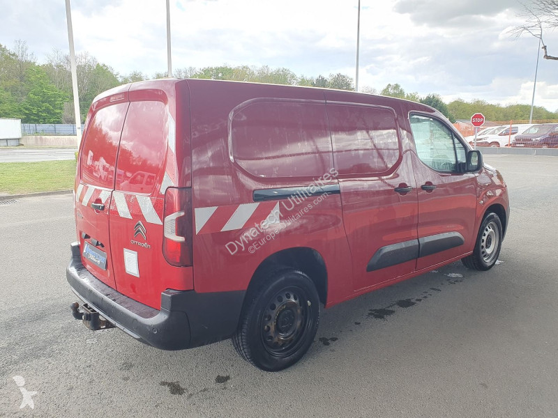 Véhicule utilitaire Citroën BERLINGO VAN XL...