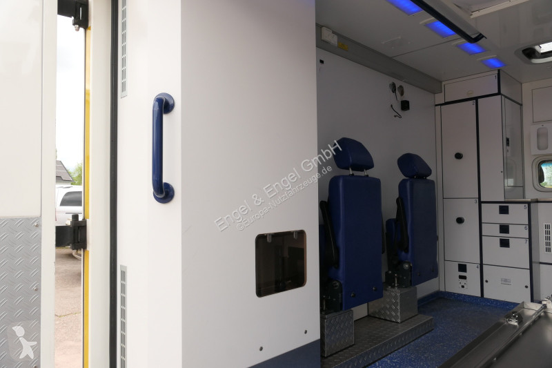 Véhicule utilitaire Mercedes Sprinter 519 CDI...