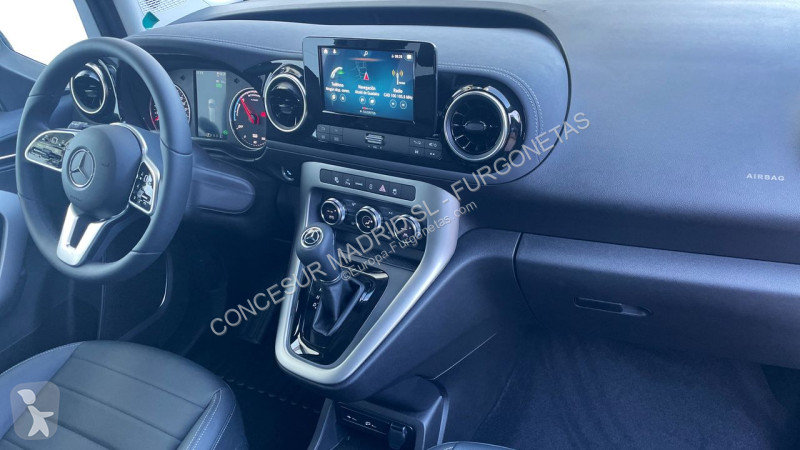 Autoutilitară Mercedes 200 45 kWh