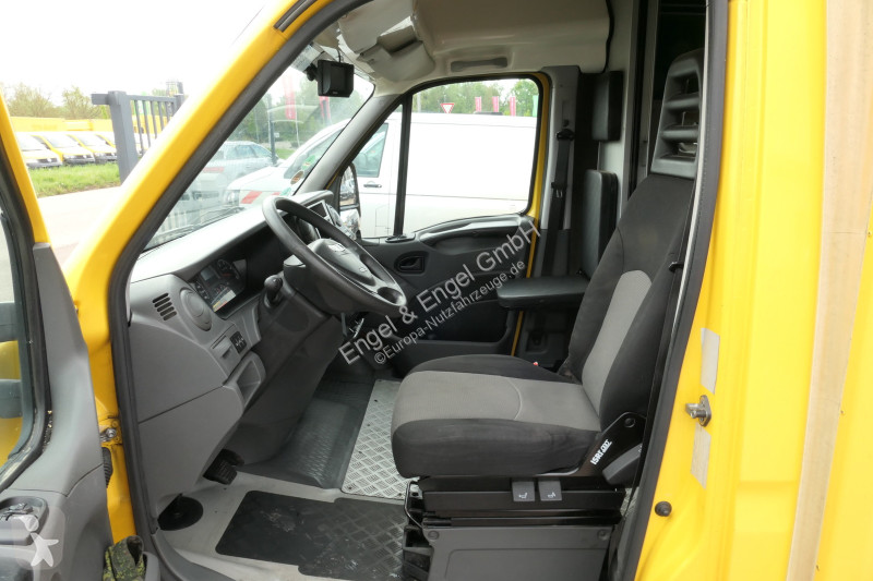 Autoutilitară Iveco Daily 35 S11 C30C AUTOMATIK...