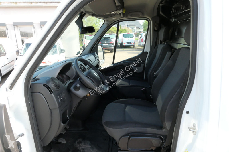 Autoutilitară Renault Master 130 dCi L3H2 Euro6...