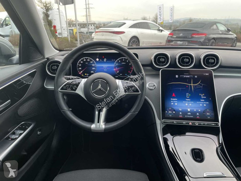 Véhicule utilitaire Mercedes C 180 T 9G...