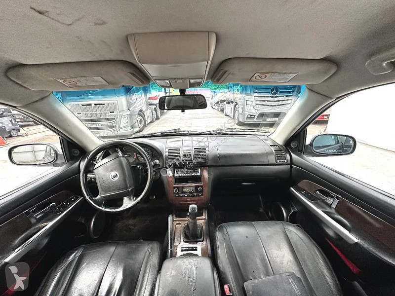 Furgoneta Ssangyong AIRCO / LEATHER / MOTEUR...