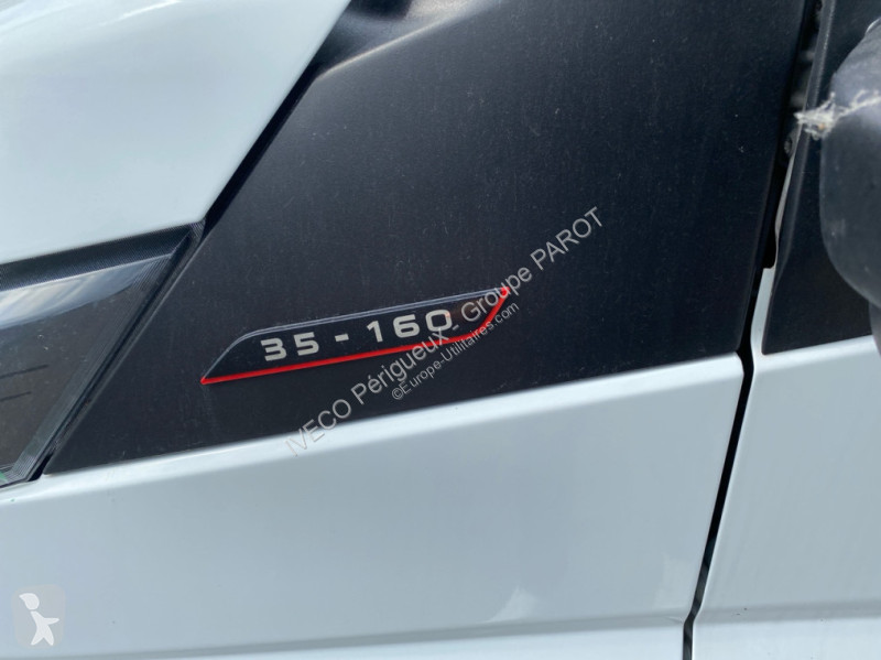 Veicolo commerciale Iveco 35C16H3.0 Empattement...
