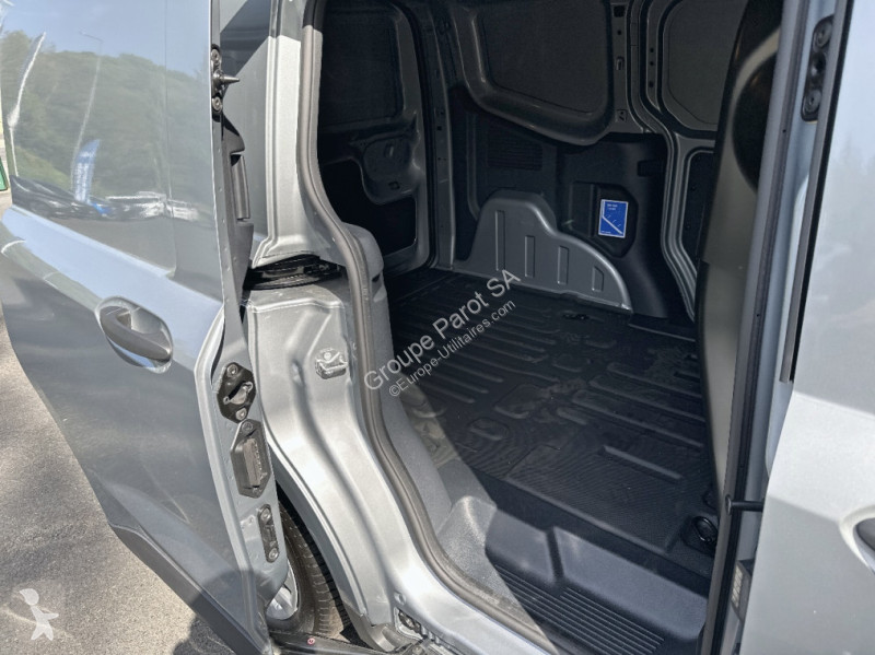 Véhicule utilitaire Ford 1.0 EcoBoost 100ch Trend
