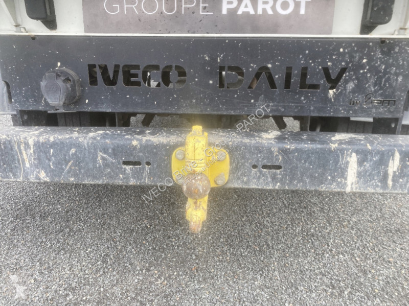 Veicolo commerciale Iveco 35C14 empattement...