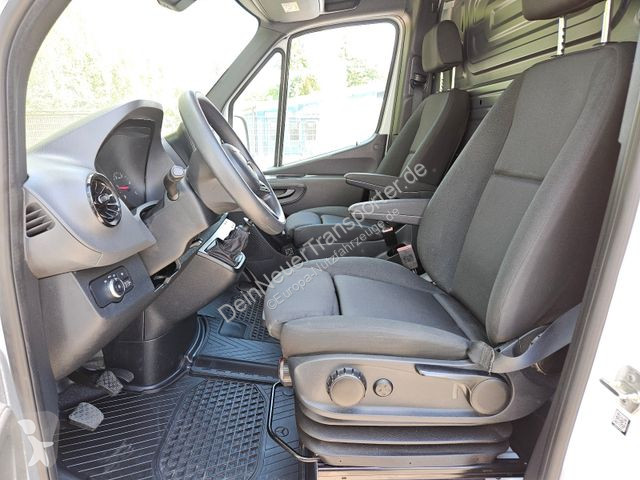 Autoutilitară Mercedes 315 CDI...