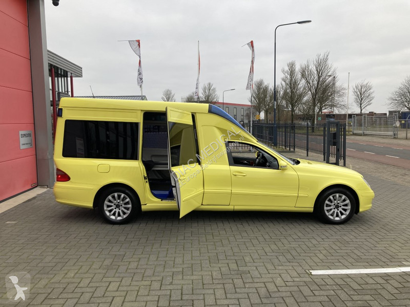 Furgoneta Mercedes L2H2 Ambulance  Cdi