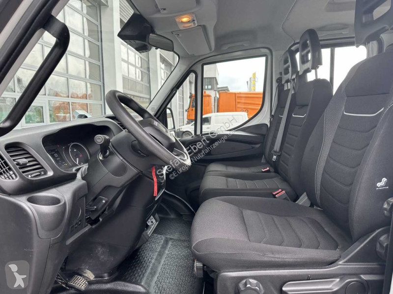 Furgoneta Iveco 70C18H 3-S.Kipper...
