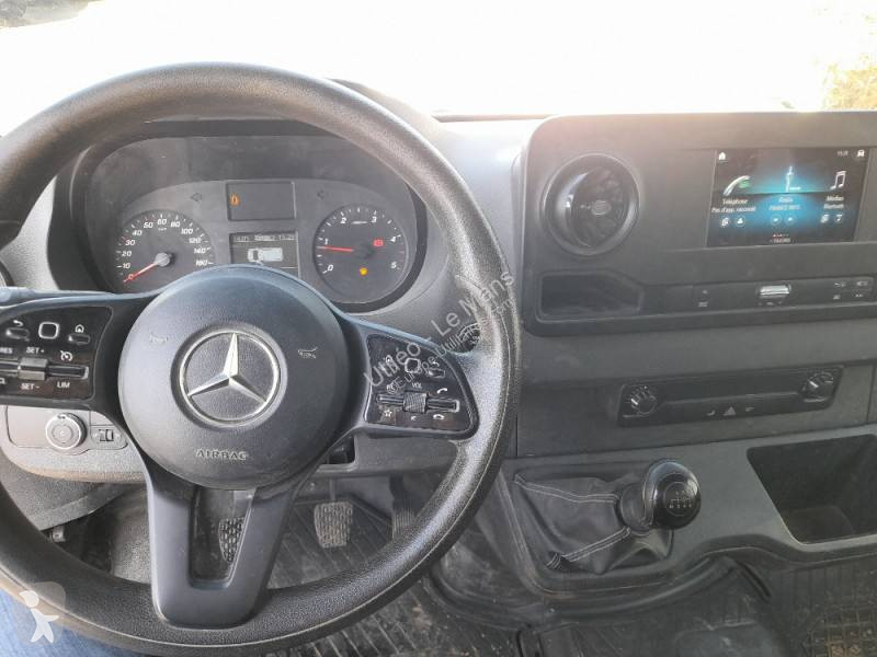 Véhicule utilitaire Mercedes
