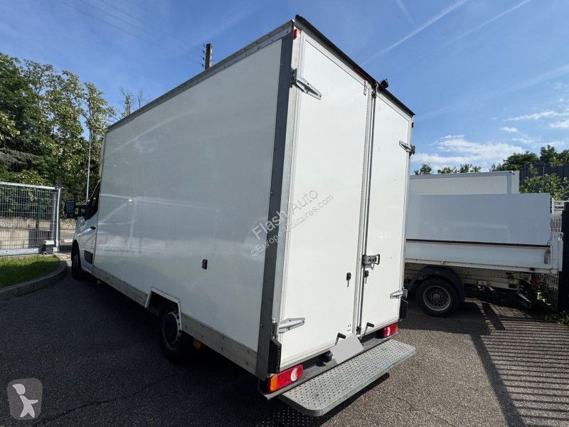 Autoutilitară Renault MASTER III 2.3 BLUE DCI...