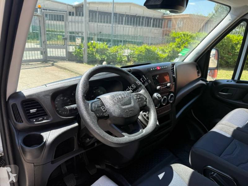 Véhicule utilitaire Iveco