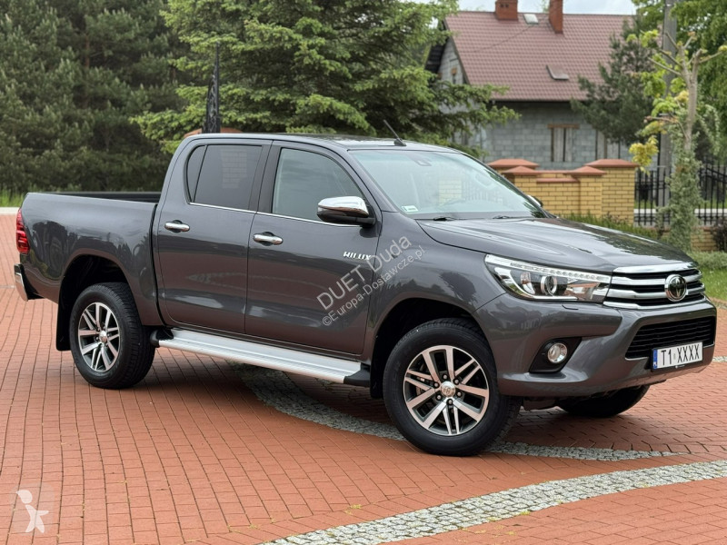 Autoutilitară Toyota Hilux