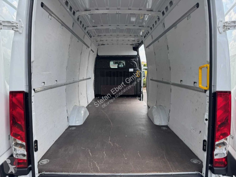 Nyttofordon Iveco 35S16 *Klima*Radstand4.100mm*