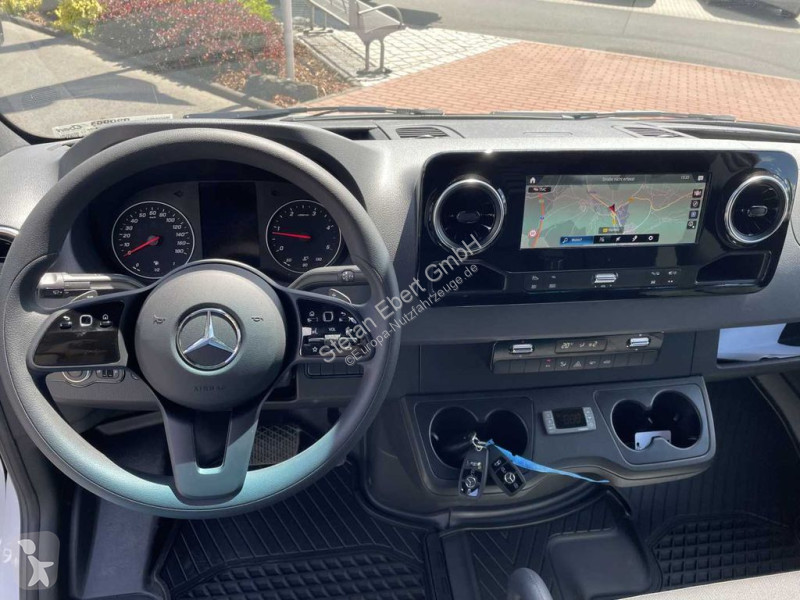 Véhicule utilitaire Mercedes 315 CDI...