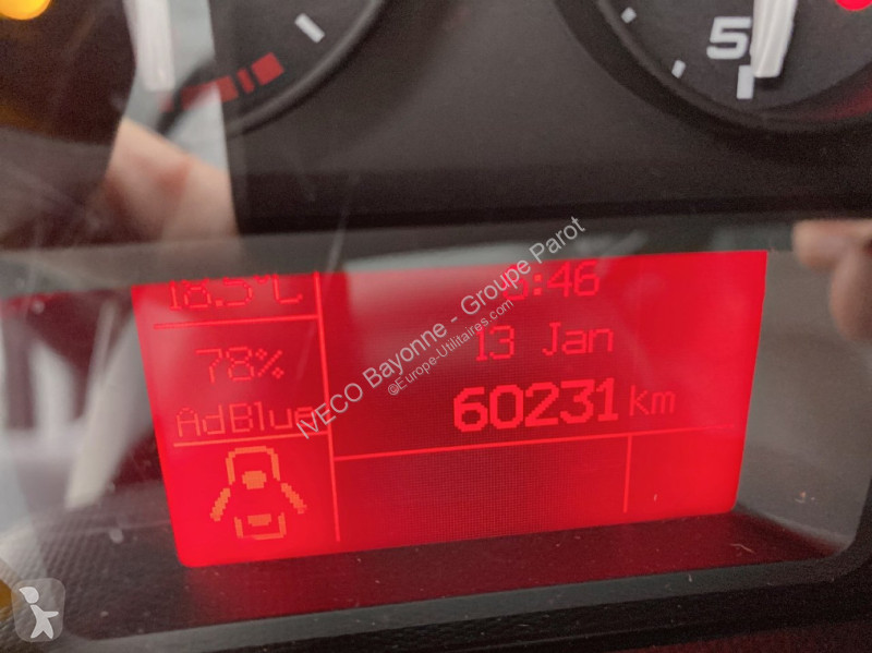 Veicolo commerciale Iveco 35C16H3.0 empattement...