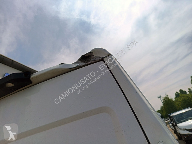Veicolo commerciale Iveco Daily 35S14A8 V