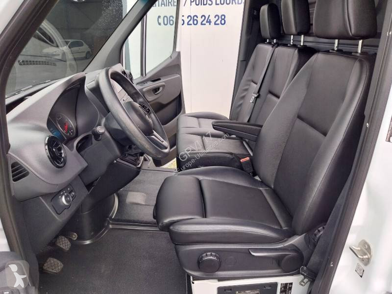 Véhicule utilitaire Mercedes